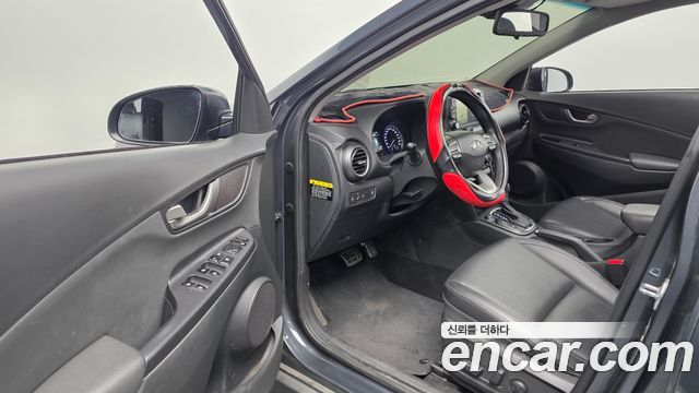 Hyundai Kona 1.6 Turbo 2WD Modern Art 2018 — фото 10