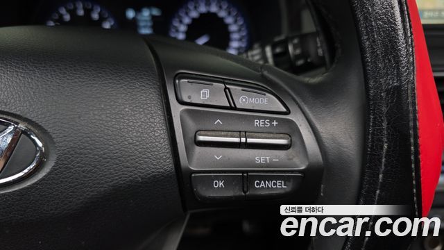 Hyundai Kona 1.6 Turbo 2WD Modern Art 2018 — фото 28