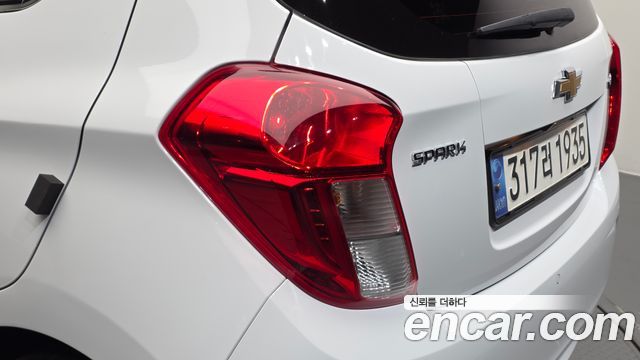 Chevrolet Spark Premier 2022 — фото 23