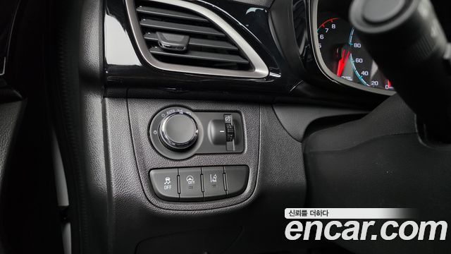 Chevrolet Spark Premier 2022 — фото 27