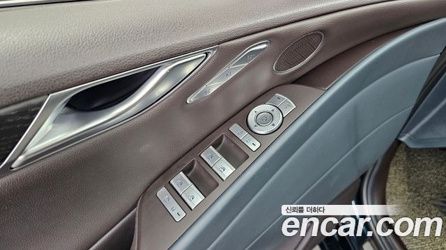 Genesis G80 (RG3) Gasoline 3.5 Turbo AWD 2021 — фото 35