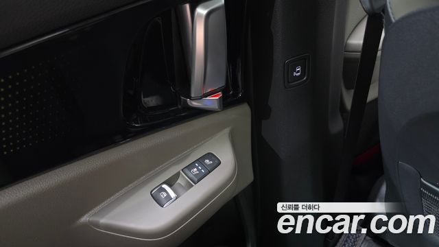 Kia Carnival (IV) Diesel 7-Seater Gravity 2025 — фото 17