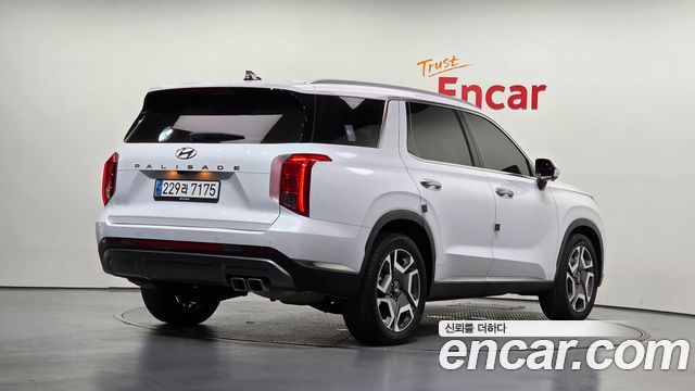 Hyundai Palisade Diesel 2.2 2WD Le Blanc 2024 — фото 2