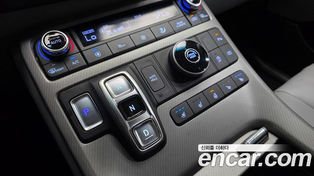 Hyundai Palisade Diesel 2.2 2WD Le Blanc 2024 — фото 9