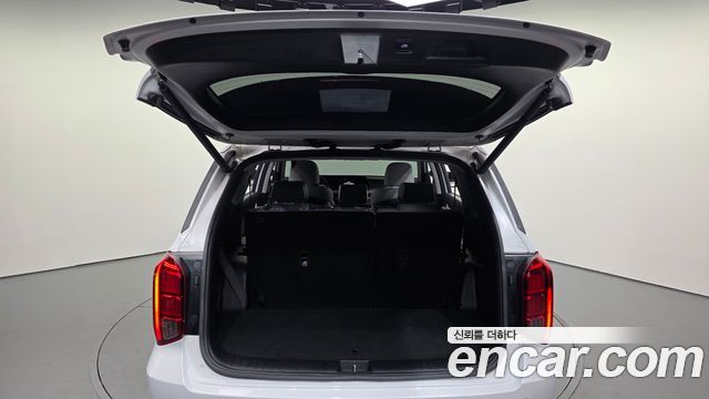 Hyundai Palisade Diesel 2.2 2WD Le Blanc 2024 — фото 20