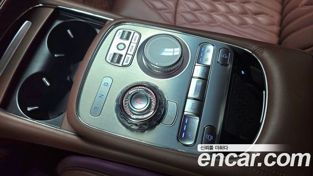Genesis G90 (RS4) Gasoline 3.5 Turbo e-S/C AWD LWB 2022 — фото 9