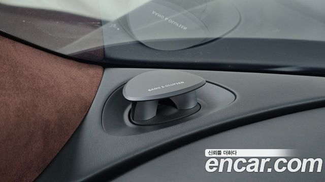 Genesis G90 (RS4) Gasoline 3.5 Turbo e-S/C AWD LWB 2022 — фото 28