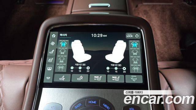 Genesis G90 (RS4) Gasoline 3.5 Turbo e-S/C AWD LWB 2022 — фото 31