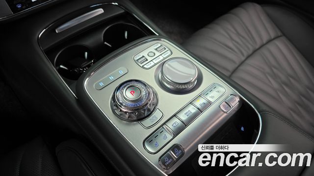 Genesis G90 (RS4) Gasoline 3.5 Turbo AWD 2025 — фото 9