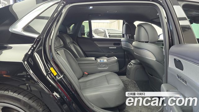 Genesis G90 (RS4) Gasoline 3.5 Turbo AWD 2025 — фото 12
