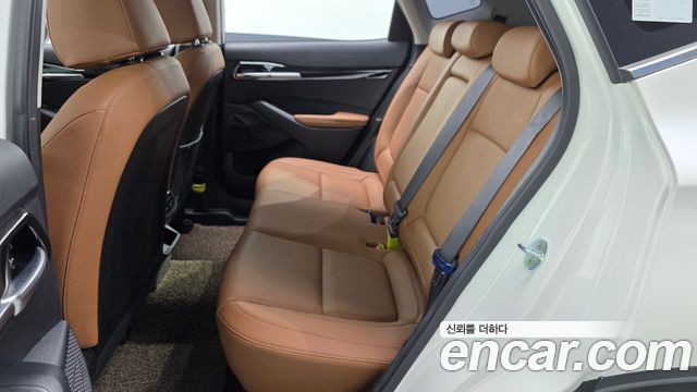 Kia Seltos Gasoline 1.6 Turbo 2WD Signature 2023 — фото 11