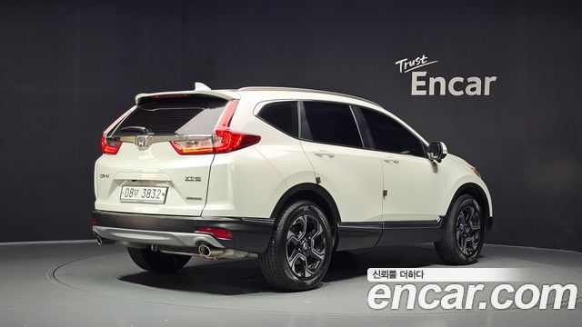 Honda CR-V (V) 1.5 Touring 4WD 2017 — фото 2