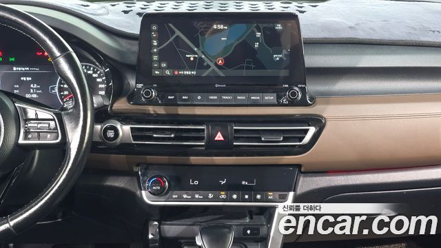 Kia Seltos Gasoline 1.6 Turbo 2WD Gravity 2022 — фото 14