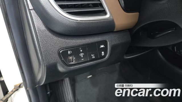 Kia Seltos Gasoline 1.6 Turbo 2WD Gravity 2022 — фото 20
