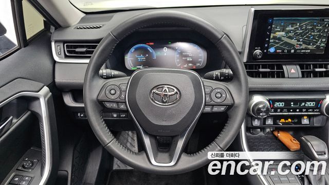 Toyota RAV4 (V) 2.5 2WD Hybrid XLE 2024 — фото 13