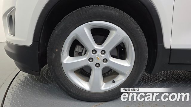Chevrolet Trax 1.4 LT Leather Package 2015 — фото 5