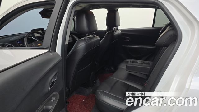 Chevrolet Trax 1.4 LT Leather Package 2015 — фото 11