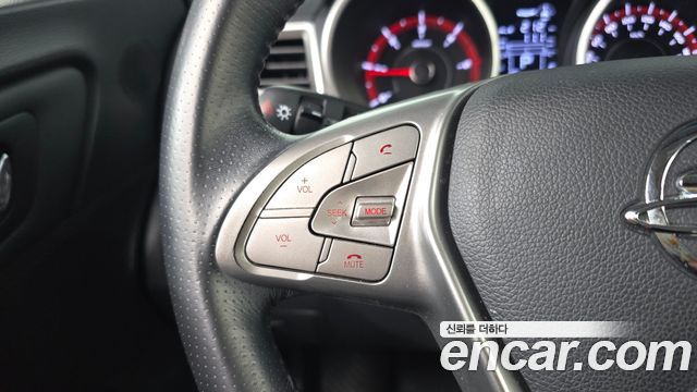 KG Mobility (SsangYong) Tivoli Diesel VX 2WD 2016 — фото 27