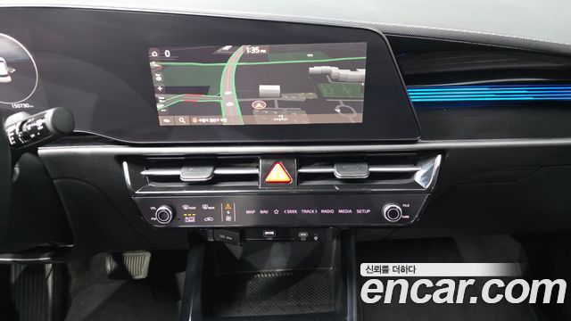 Kia Niro EV Air 2023 — фото 13