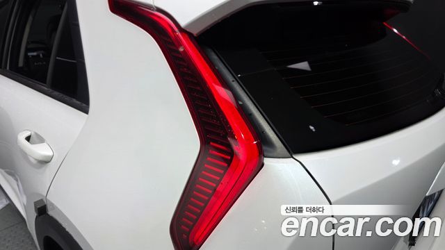 Kia Niro EV Air 2023 — фото 23