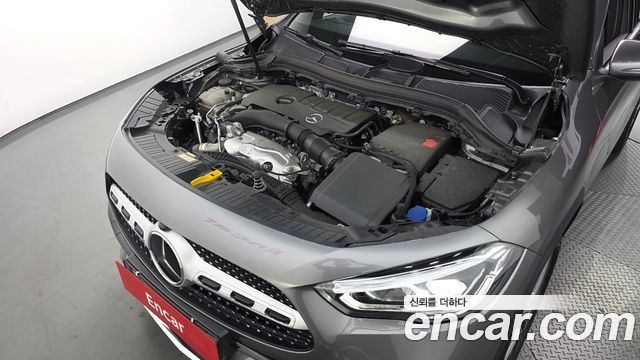 Mercedes-Benz GLA-Class (H247) GLA250 4MATIC 2023 — фото 6
