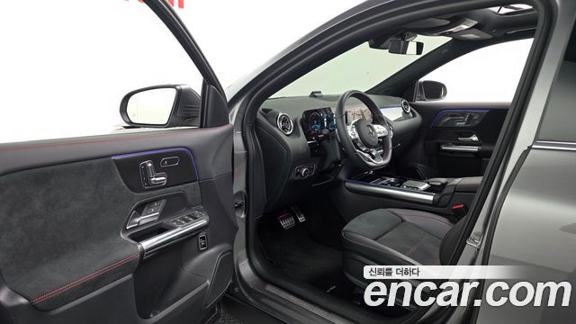 Mercedes-Benz GLA-Class (H247) GLA250 4MATIC 2023 — фото 10