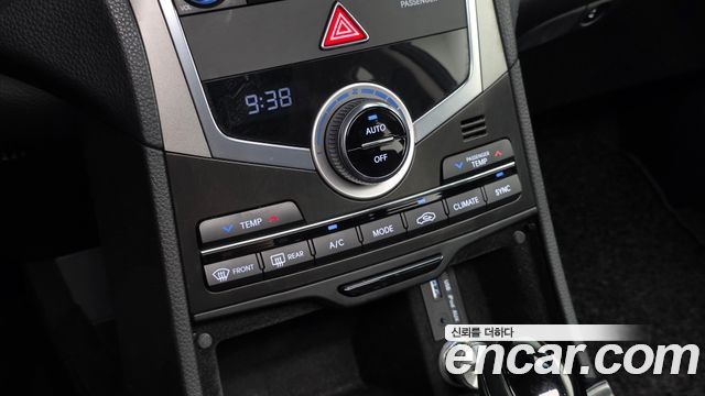 Hyundai Grandeur (HG) HG240 Modern 2016 — фото 23