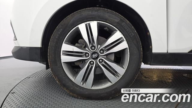 Hyundai Tucson ix Diesel(e-VGT) 2WD Premium 2014 — фото 5