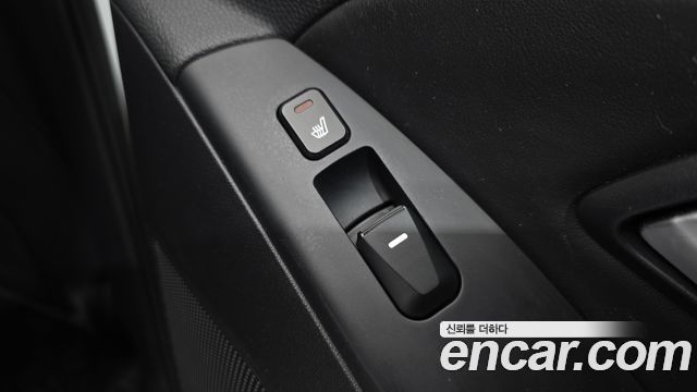 Hyundai Tucson ix Diesel(e-VGT) 2WD Premium 2014 — фото 22