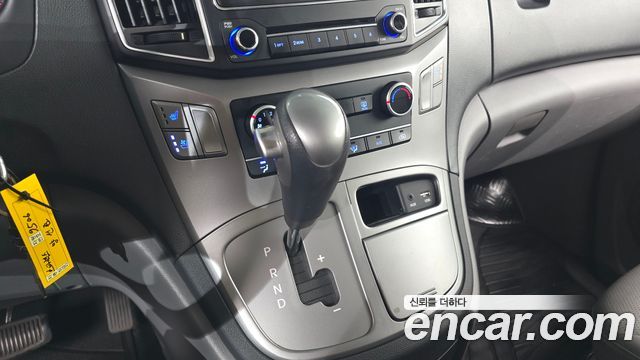 Hyundai Grand Starex 5-Seater VAN Modern 2016 — фото 9