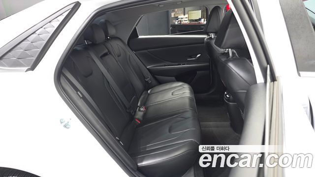 Hyundai Avante (CN7) 1.6 Inspiration 2025 — фото 12