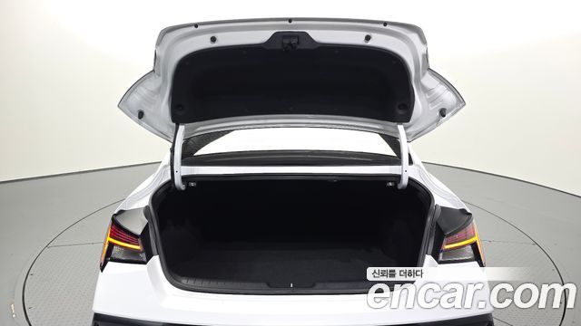 Hyundai Avante (CN7) 1.6 Inspiration 2025 — фото 20