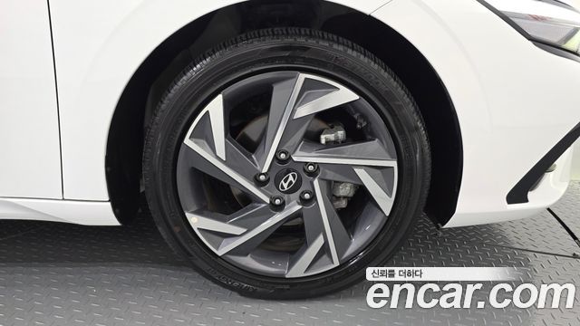Hyundai Avante (CN7) 1.6 Inspiration 2025 — фото 21