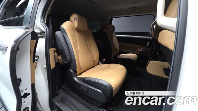 Kia Carnival (IV) Diesel 9-Seater Prestige 2021 — фото 26