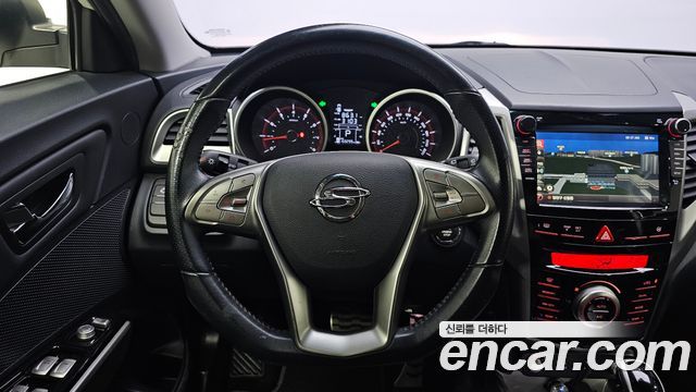 KG Mobility (SsangYong) Tivoli VX 2WD 2015 — фото 13