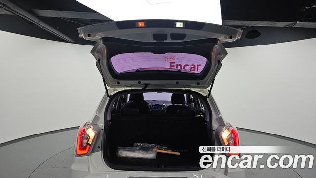 KG Mobility (SsangYong) Tivoli VX 2WD 2015 — фото 20