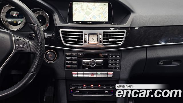 Mercedes-Benz E-Class (W212) E300 Avangard 2014 — фото 16