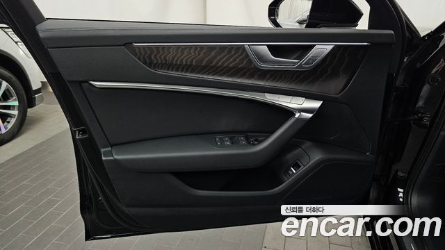 Audi A6 (C8) 45 TFSI Quattro Premium 2023 — фото 24
