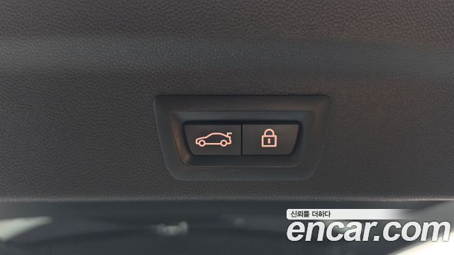 MINI Cooper Countryman HIGH 2nd 2018 — фото 17