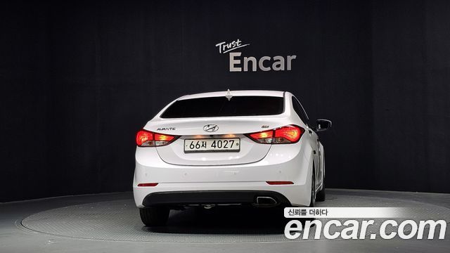Hyundai Avante 1.6 GDi Premium Standard 2014 — фото 4