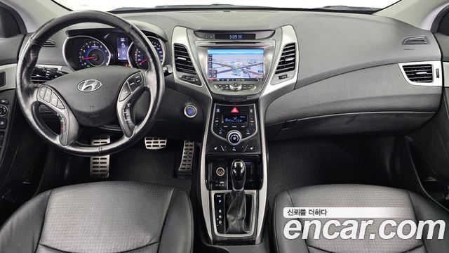 Hyundai Avante 1.6 GDi Premium Standard 2014 — фото 7