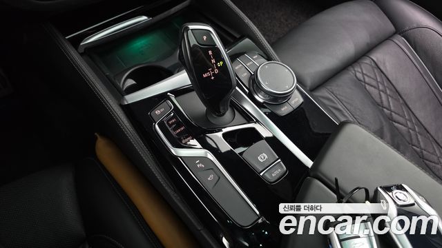BMW 5 Series (G30) 530i M Sport Package Plus 2018 — фото 9