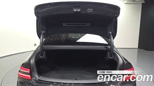 Genesis G80 (RG3) Gasoline 2.5 Turbo AWD 2021 — фото 20