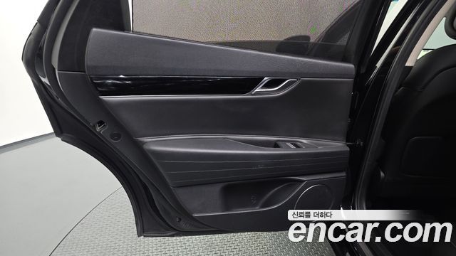 Genesis G80 (RG3) Gasoline 2.5 Turbo AWD 2021 — фото 25