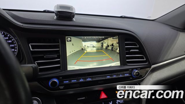 Hyundai Avante (AD) 1.6 Smart 2019 — фото 14