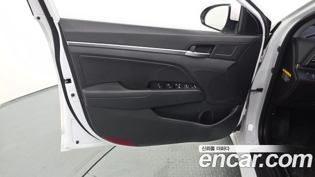 Hyundai Avante (AD) 1.6 Smart 2019 — фото 24
