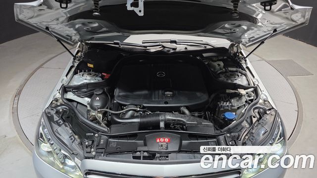 Mercedes-Benz E-Class (W212) E250 BlueTec 4MATIC AV 2016 — фото 6