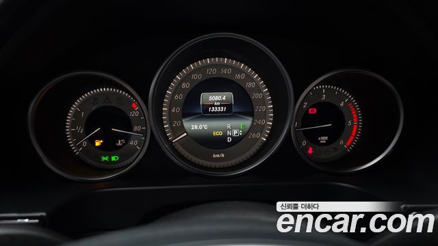 Mercedes-Benz E-Class (W212) E250 BlueTec 4MATIC AV 2016 — фото 8