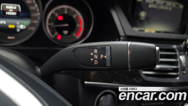Mercedes-Benz E-Class (W212) E250 BlueTec 4MATIC AV 2016 — фото 9