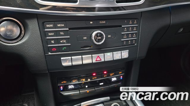 Mercedes-Benz E-Class (W212) E250 BlueTec 4MATIC AV 2016 — фото 16